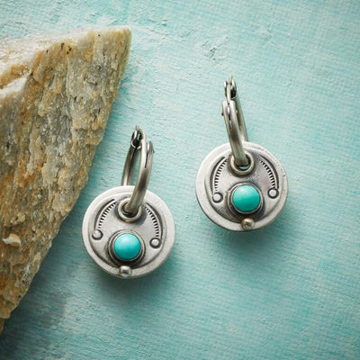 Jacinta | Fascinating bohemian earrings with radiant turquoise stones in elegant silver
