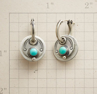 Jacinta | Fascinating bohemian earrings with radiant turquoise stones in elegant silver