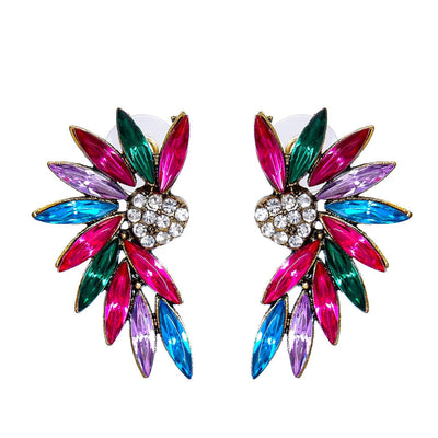 Sol | Stud earrings – sparkling elegance for every occasion
