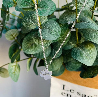 Juana | Paw Necklace