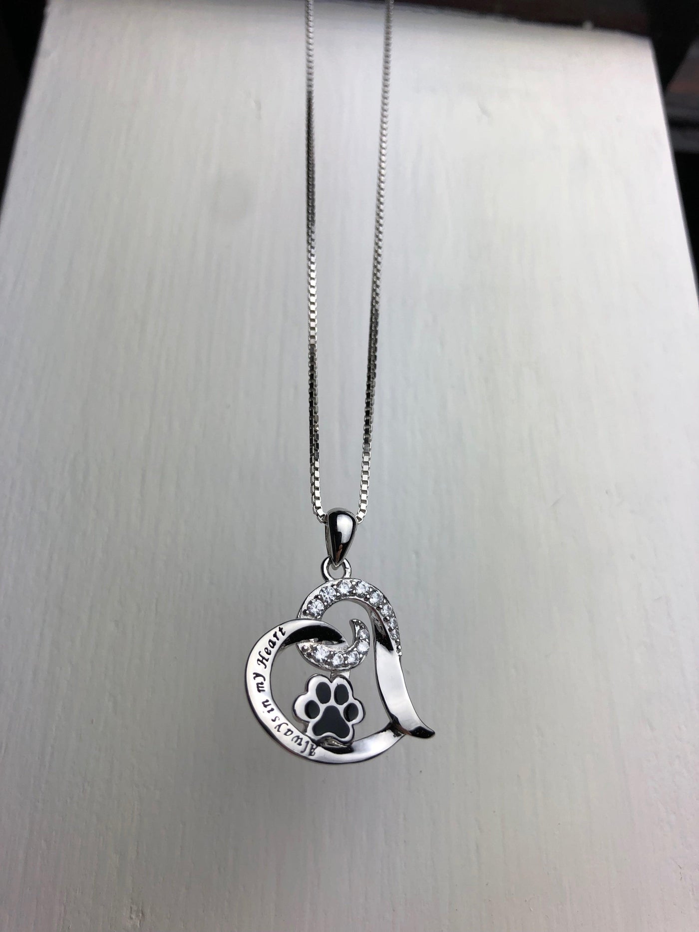 Elena | Necklace as a loving memory of your dog
