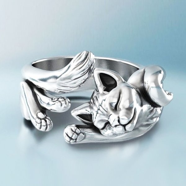 María José | Silver cat ring for stylish charm