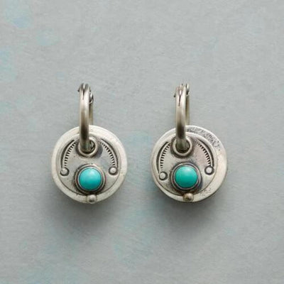 Jacinta | Fascinating bohemian earrings with radiant turquoise stones in elegant silver