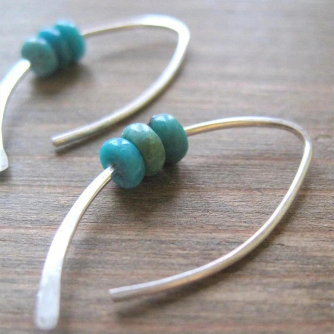 Melissa | Earrings with sparkling turquoise stones