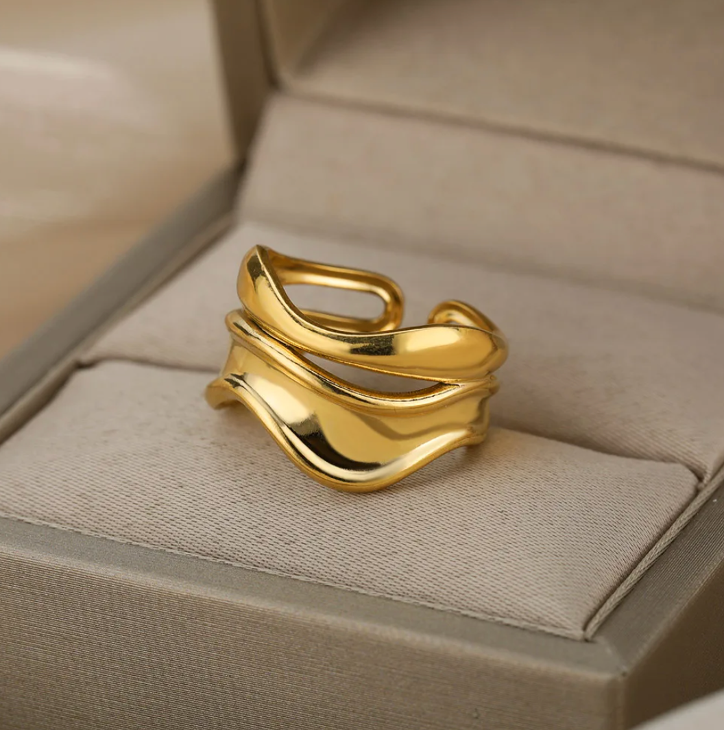 Paulina | Magnificent imperial ring in gold plating