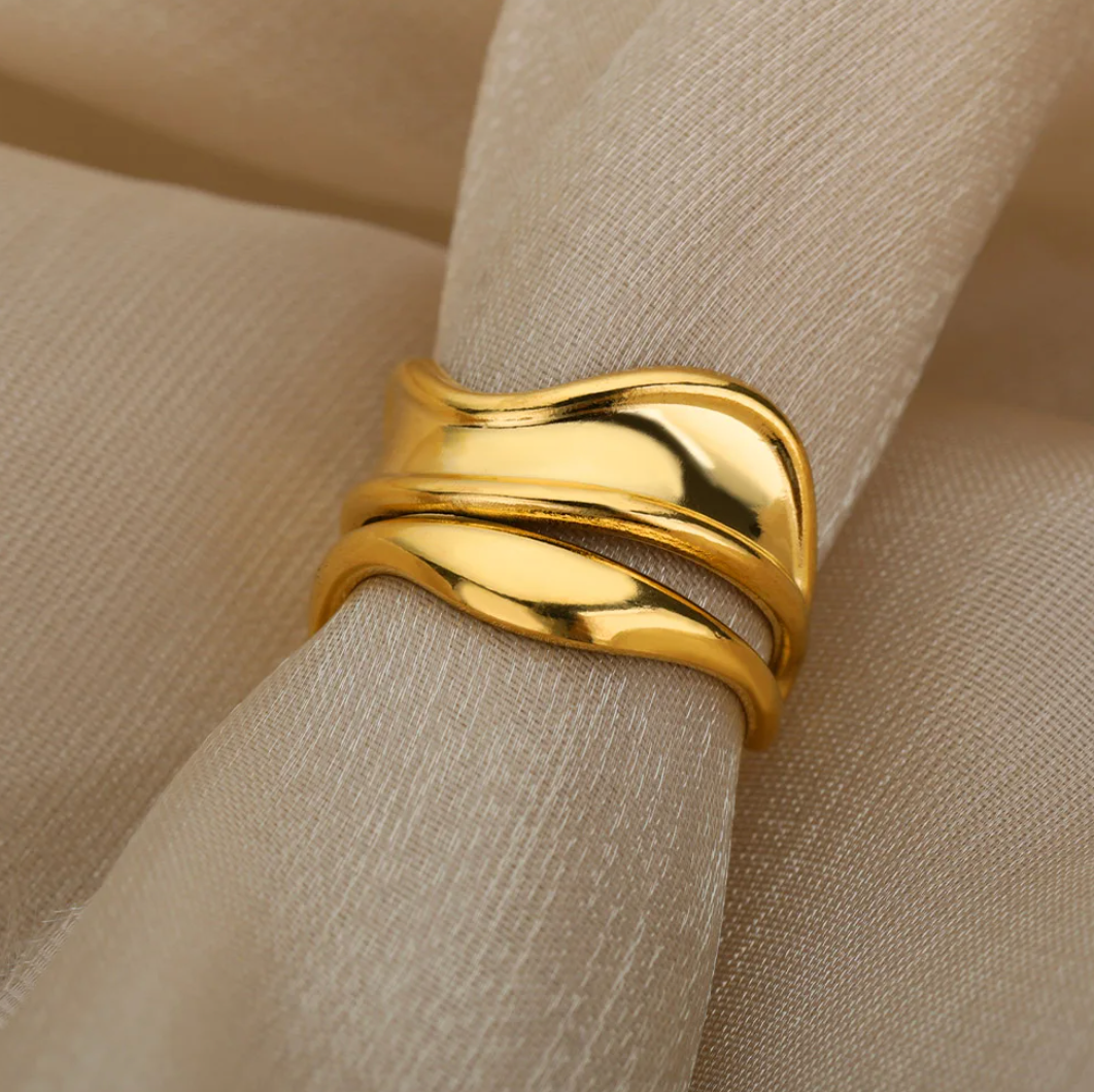 Frida | Imperial 18-carat gold-plated ring – elegance for every occasion!