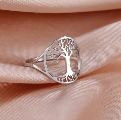 Pearl | Elegant 925 silver ring with a timeless tree of life: