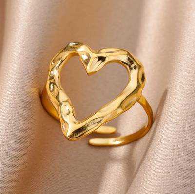 Lorena | Elegant 18K gold-plated Bohemian heart ring