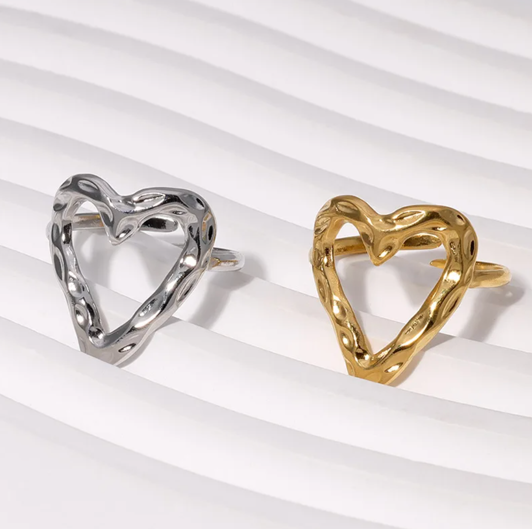 Lorena | Elegant 18K gold-plated Bohemian heart ring
