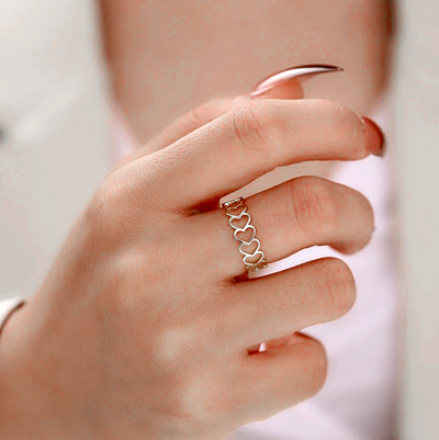 Xandra | Playful 925 sterling silver ring with heart motifs