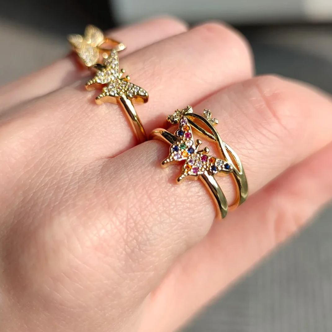 Beatriz | Elegant adjustable butterfly ring,
