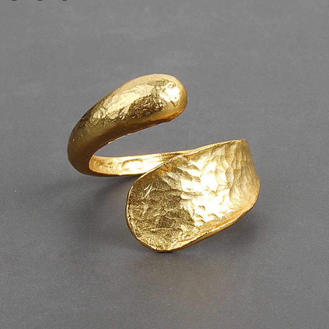Alma | Elegant adjustable ring made of high-quality 18K gold plating