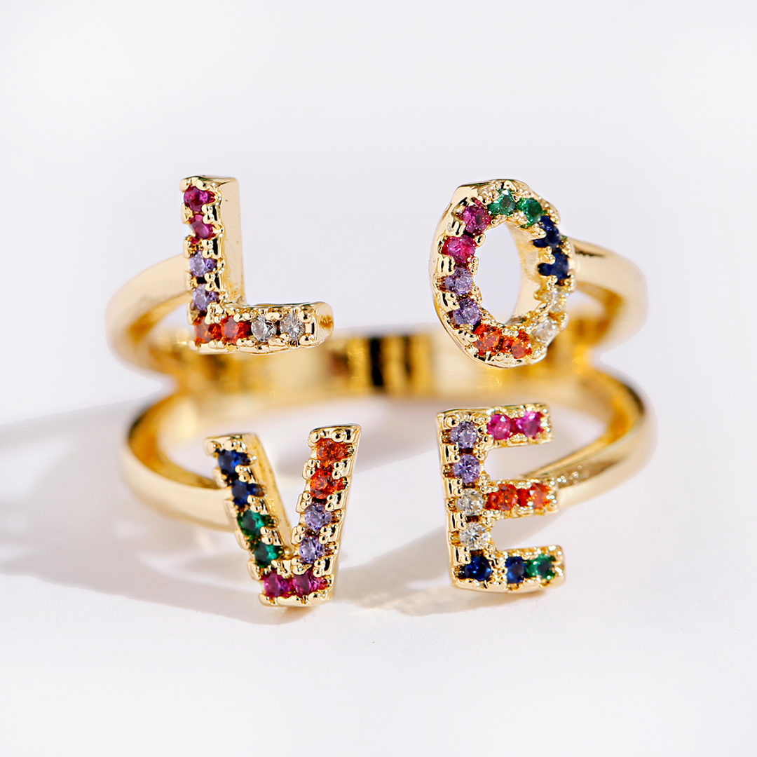 Vanesa | Elegant adjustable LOVE ring made of 18K gold-plated jewelry