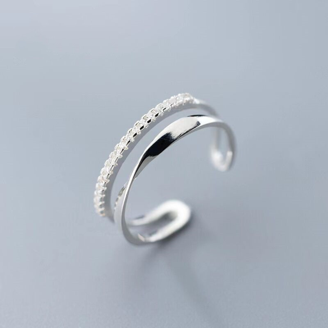 Amalia | Elegant adjustable ring made of high-quality 925 sterling silver
