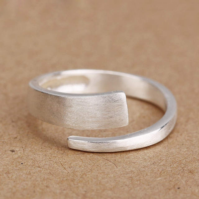 Amanda | Elegant adjustable ring made of high-quality 925 sterling silver