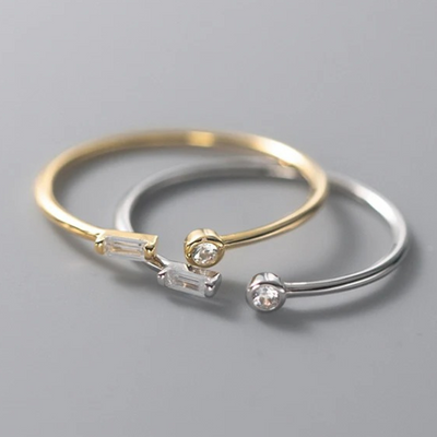 Alicia | Elegant adjustable ring made of high-quality 925 Sterling silver, set with sparkling zirconia stones