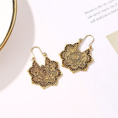 Catalina | Mandala earrings for timeless style