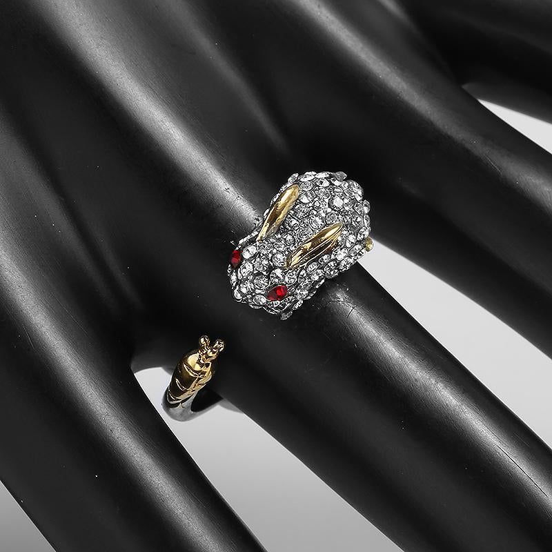 Genoveva | Elegant adjustable silver ring with cute bunny & carrot, decorated with sparkling crystals