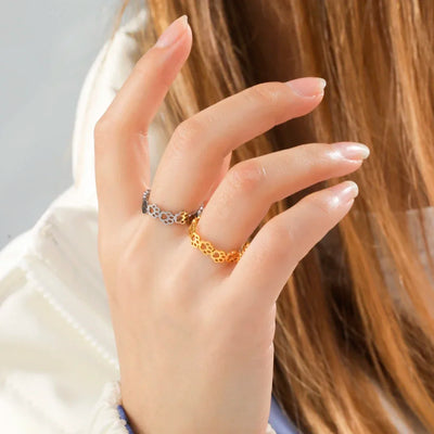 Zule ka | Paw Tattoo Ring: