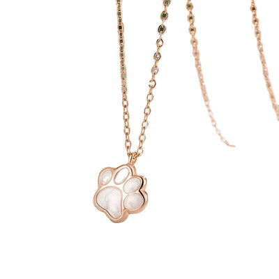 Laura | MALIA – Elegant necklace with a pretty silver paw pendant.