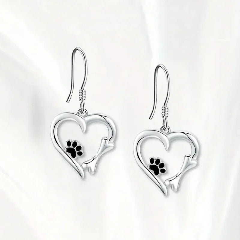 Xaviera | Heart Earrings