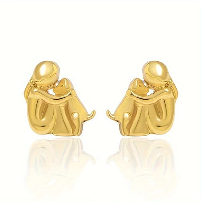 Paola | Hug earrings made of silver & gold for a stylish look