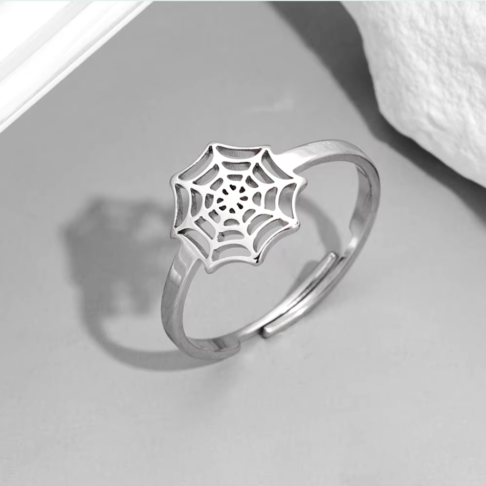 Gabriela | Spiderweb Ring