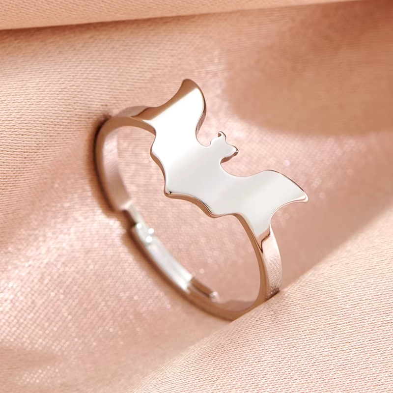 Olga | Fascinating Gothic bat Halloween ring made of hypoallergenic 925 sterling silver, with a precious plating