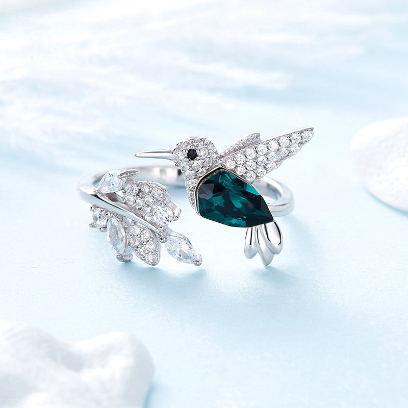 Isabel | LUNAYA – Elegant adjustable glitter ring with enchanting hummingbird and sparkling rhinestone