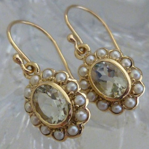Hana | Earrings with sparkling pearls and crystals