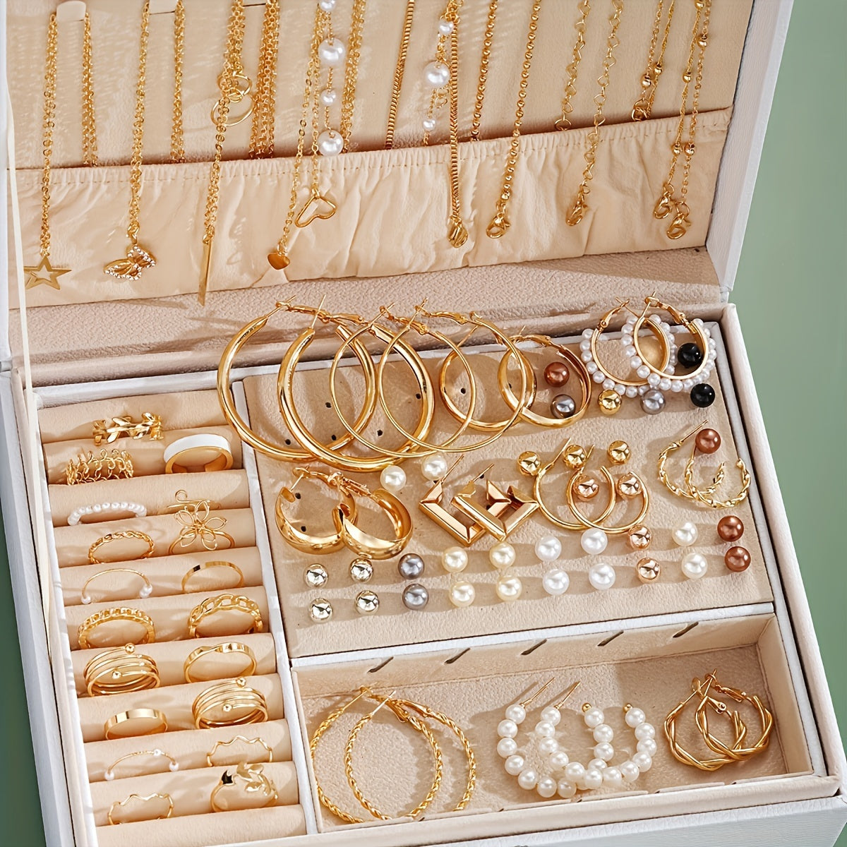 Delia | Limited to 50 pieces