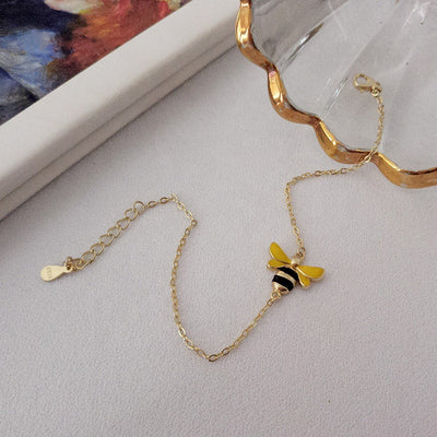 Ursula | BEEA – Elegant Queen Bee Bracelet