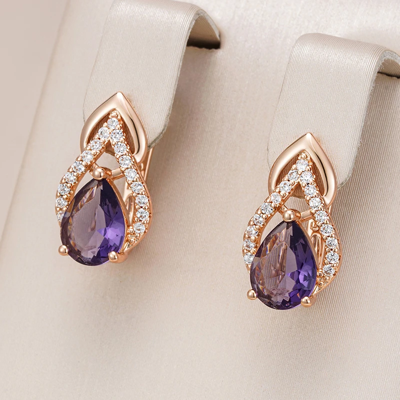 Gabriela | Elegant gold earrings with elegant purple crystal drops