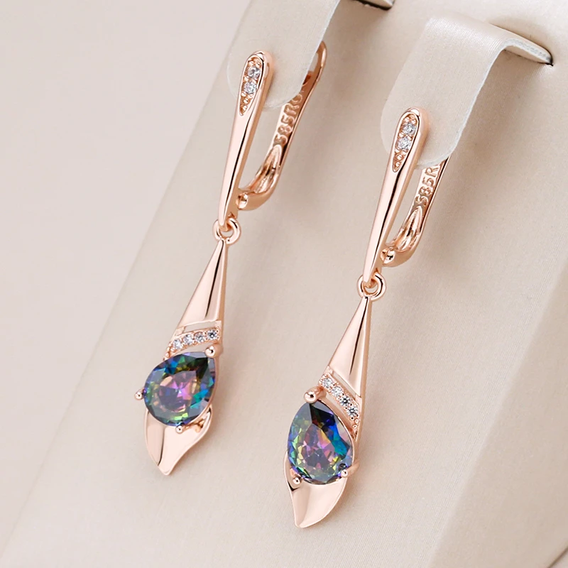Karen | Fascinating multi-colored crystal earrings with an elegant gold design