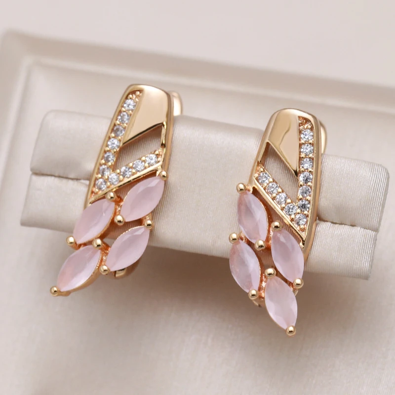 Jimena | Fascinating earrings with rose quartz design
