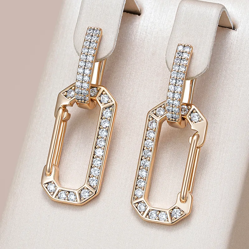 Xenia | Radiant, elegant earrings with luxurious gold accents