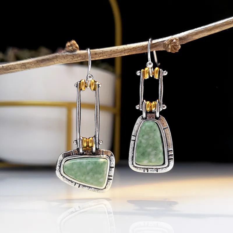 Katia | Stylish green earrings for a fresh look