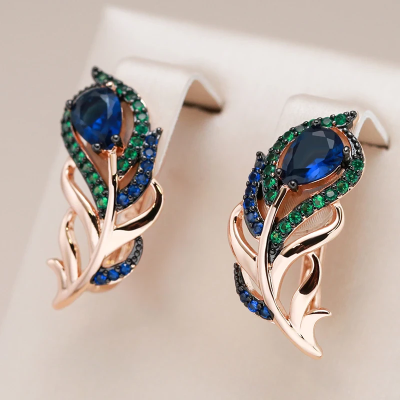 Soledad | Chic earrings with sparkling green and blue crystals