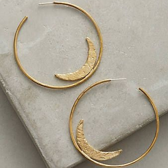 Dalia | Moon earrings in gold design