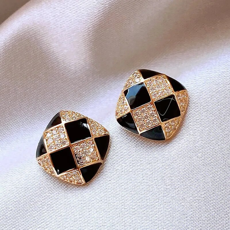 Sofia | Elegant glossy black enamel earrings