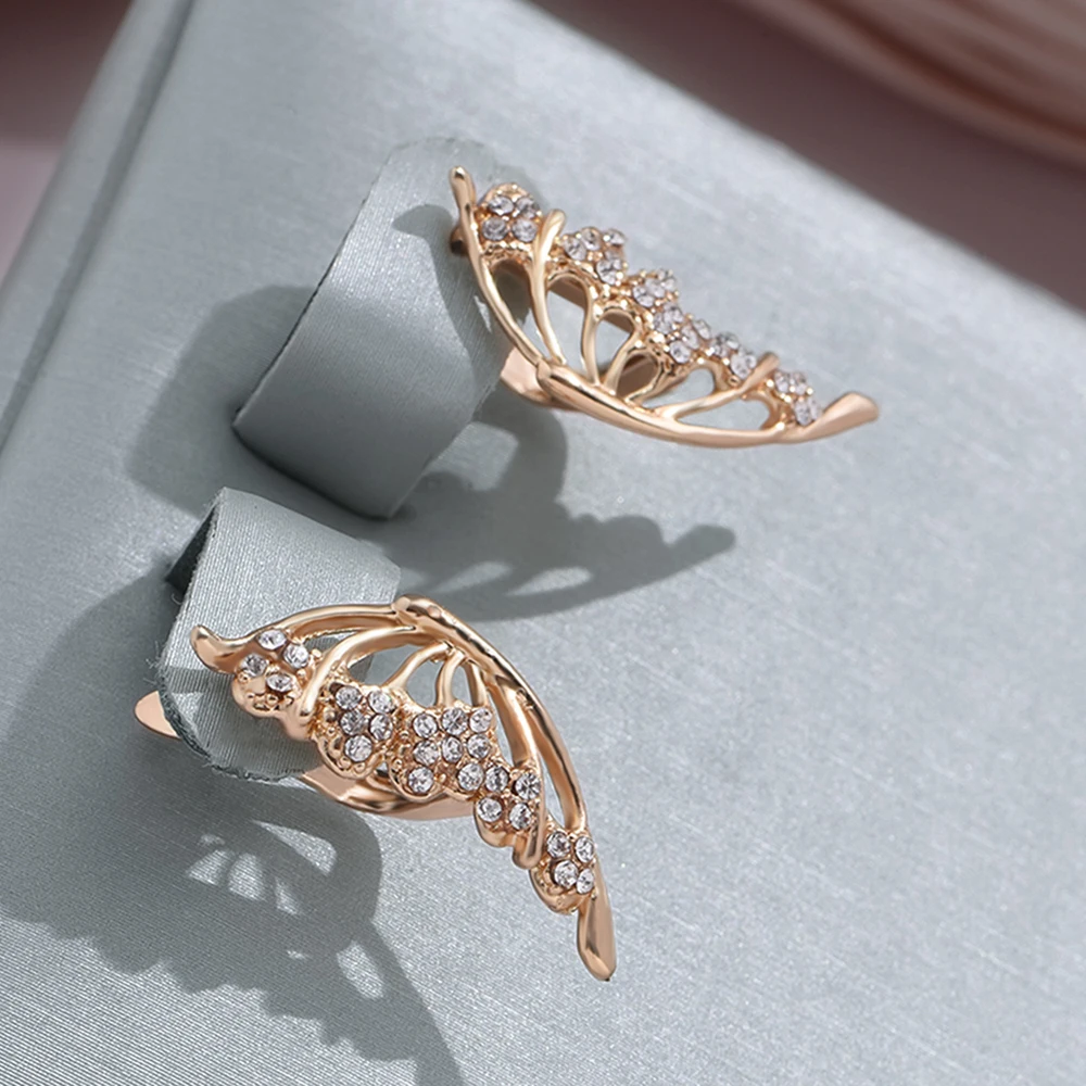 Yoselin | Glamorous earrings with sparkling wings