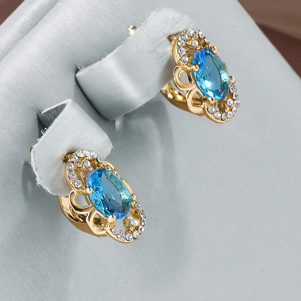 Luisa | Earrings in a noble gold design