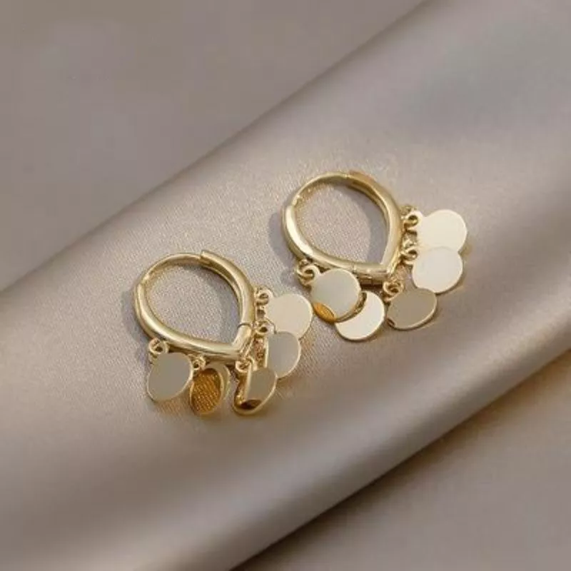 Belén | Glamorous gold-plated earrings for every occasion
