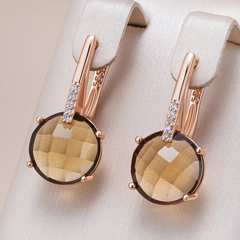 Paulina | Elegant round earrings with shimmering brown crystal