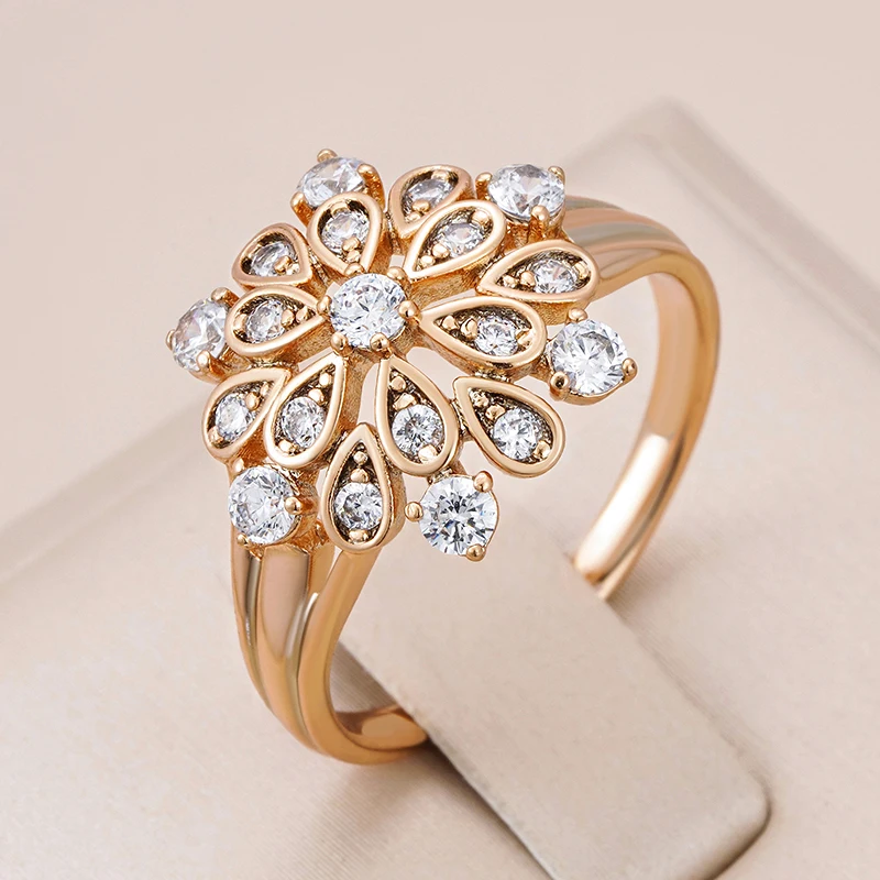 Zahira | Radiant mandala ring in an elegant design