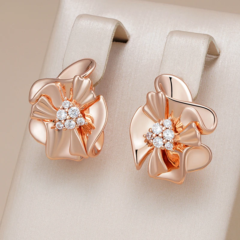 Kimberly | Fascinating Petal Earrings with Sparkling Zircons