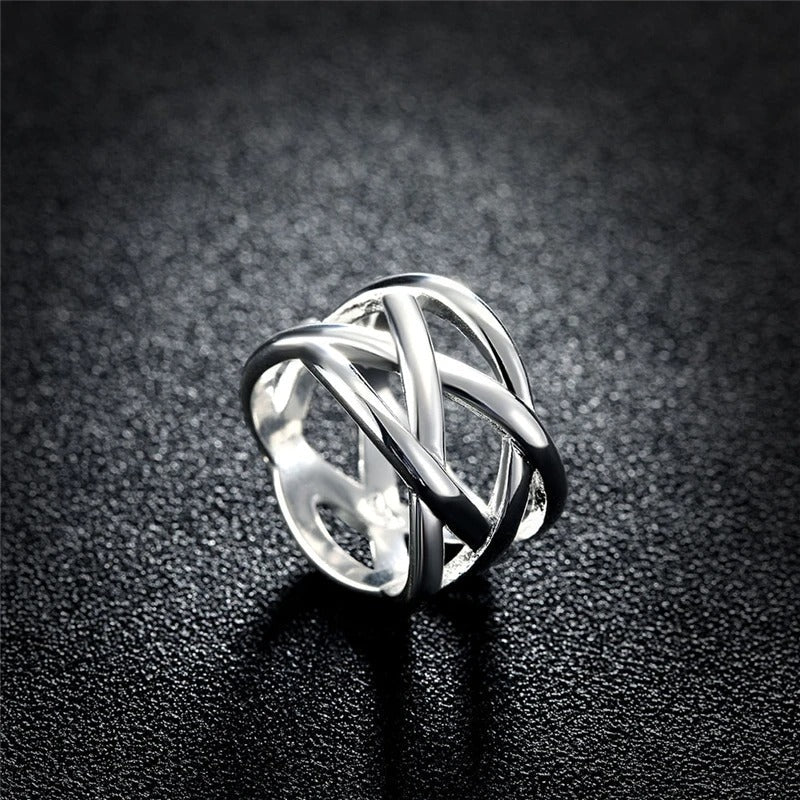 Merced | Elegant braided ring made of 925 sterling silver