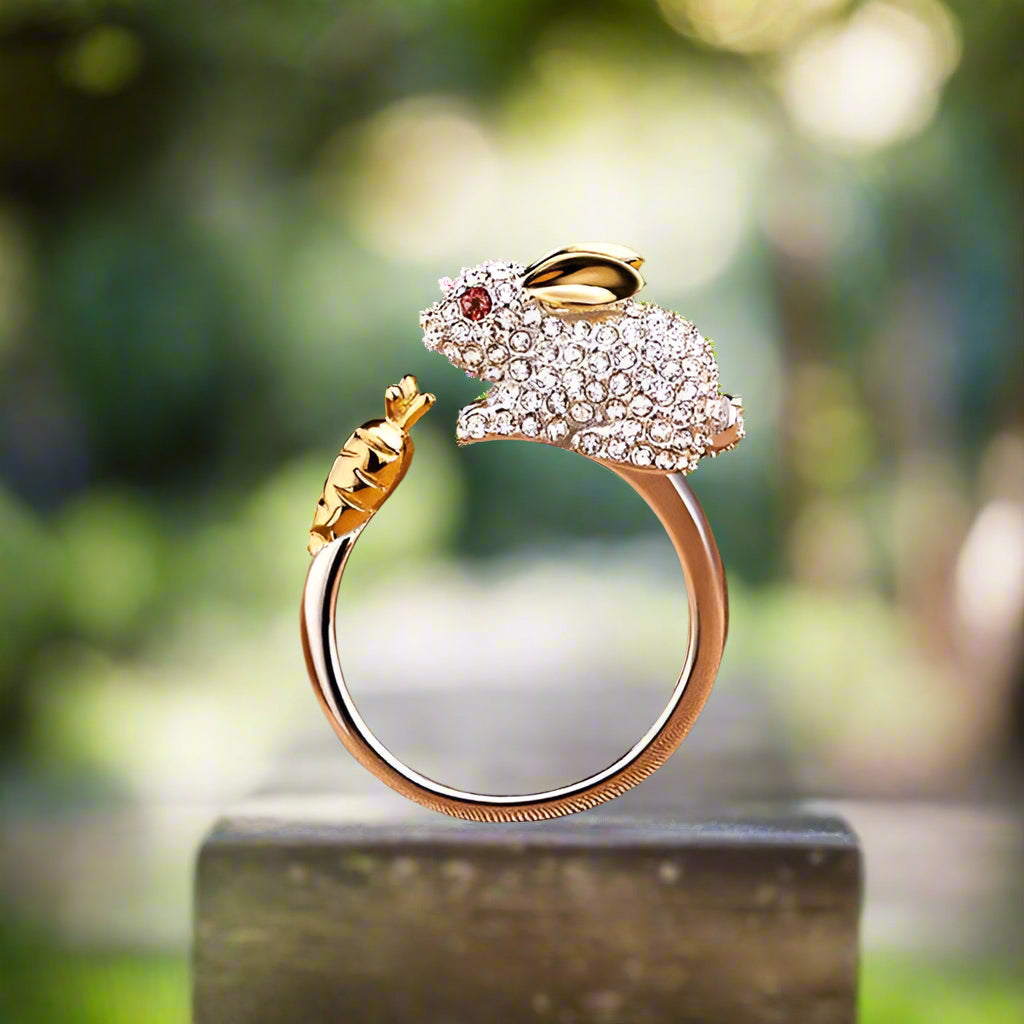 Genoveva | Elegant adjustable silver ring with cute bunny & carrot, decorated with sparkling crystals